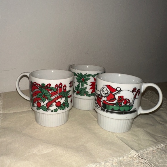 Christmas Holiday Stacking Mugs - Set of 3 - SY Japan Cups Coffee - Picture 1 of 4